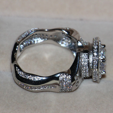 Simulated Band Ring With Crystal